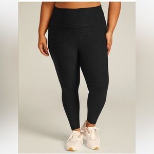 Beyond Yoga, Darkest Night, Spacedye Caught in the Midi High waisted legging